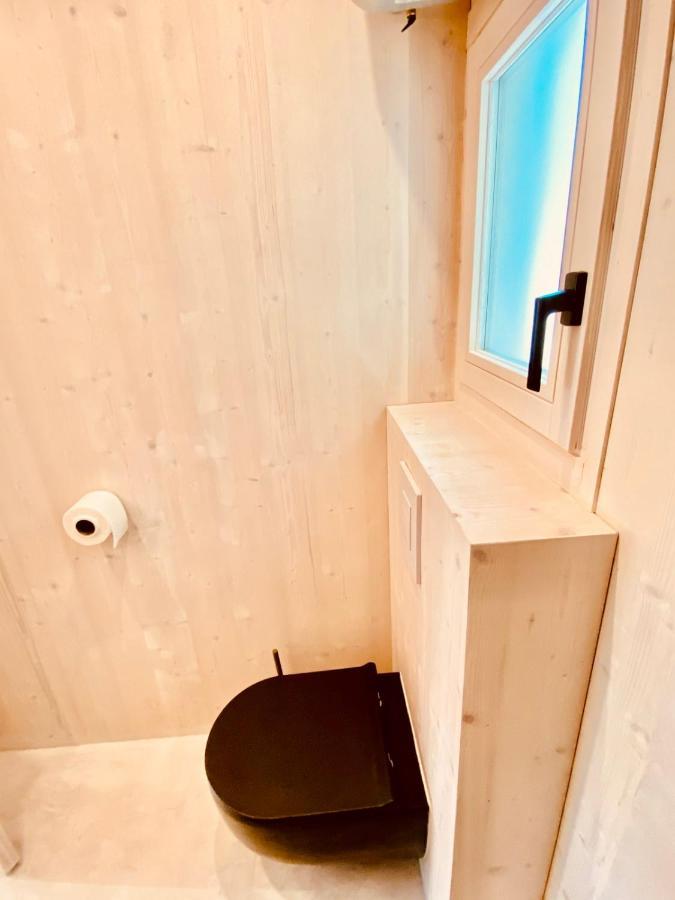 Buqez Eco Resort - Beach Villa 28 - Directly By Beach 드라게 외부 사진